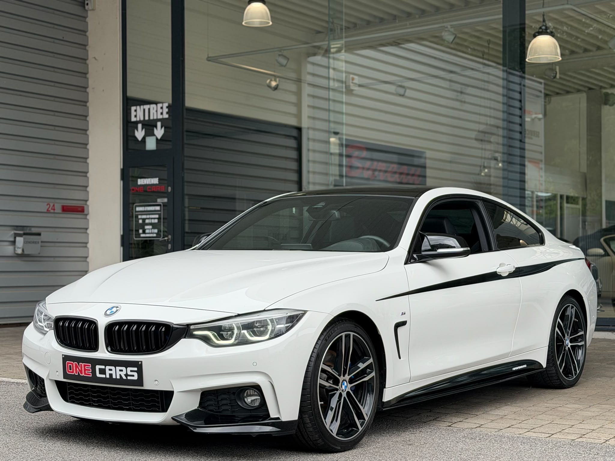 Another ONE CARS selected vehicle, view 7