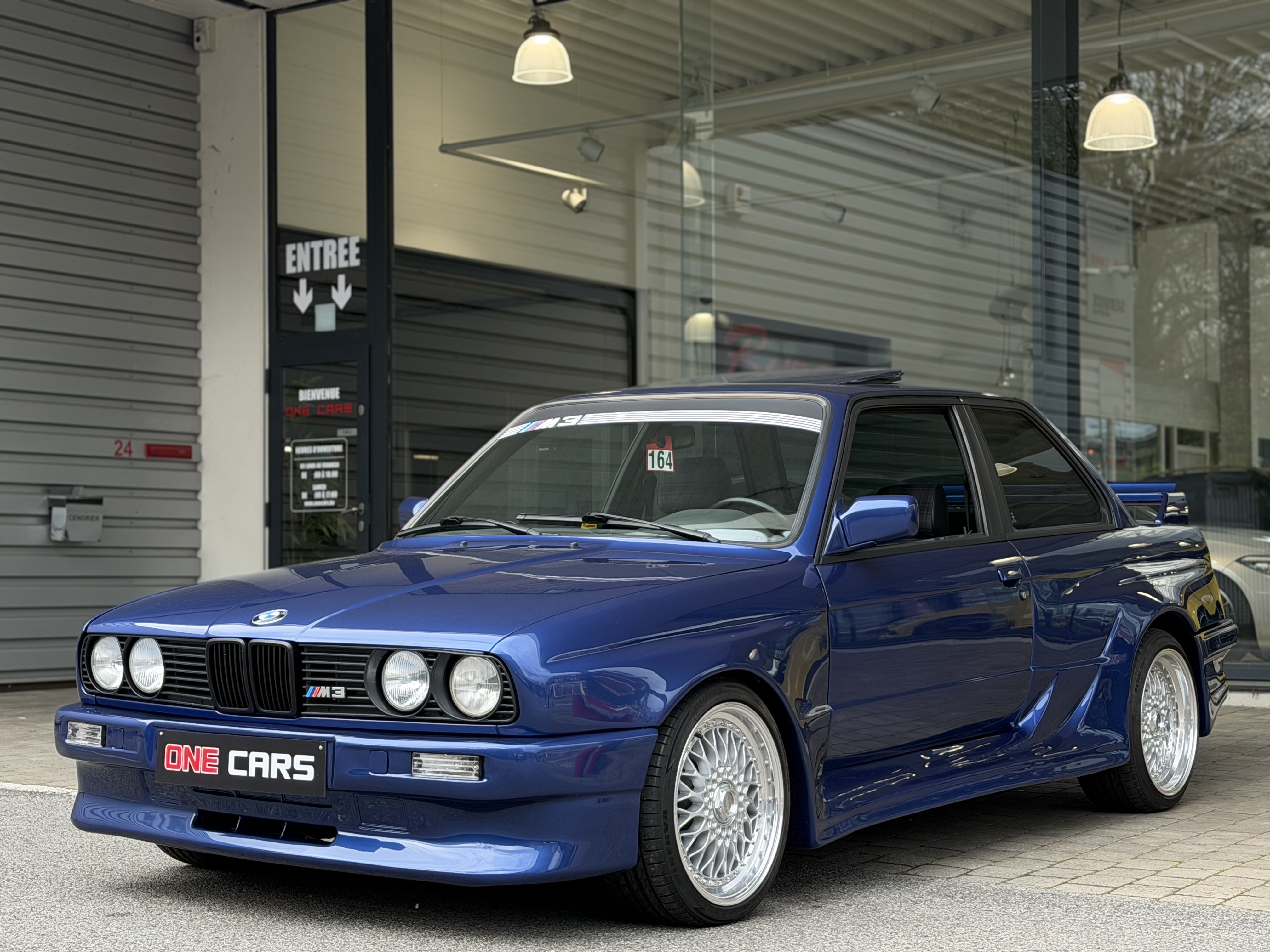 Another ONE CARS stock vehicle, view 8